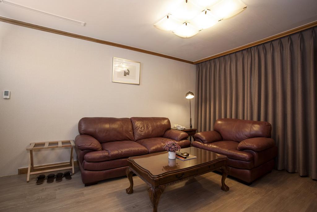 Gwangju Prado Hotel Gwangju Metropolitan City Buitenkant foto