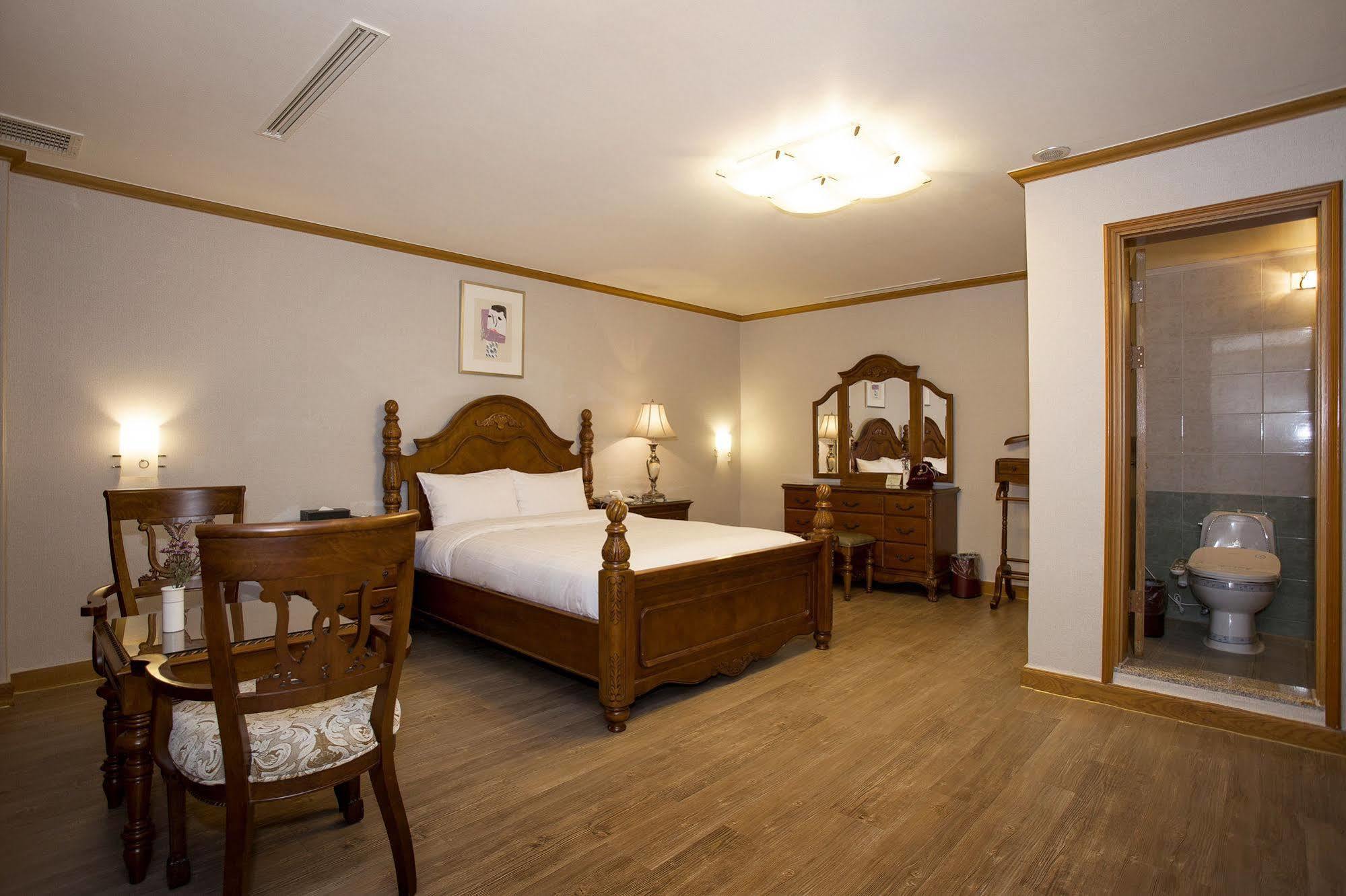 Gwangju Prado Hotel Gwangju Metropolitan City Buitenkant foto